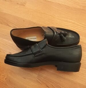 Beltrami Black Loafers Hand Made In Italy. Size 8. Excellent Condition.